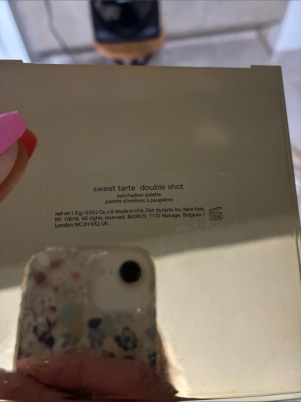 2 eyeshadow palettes